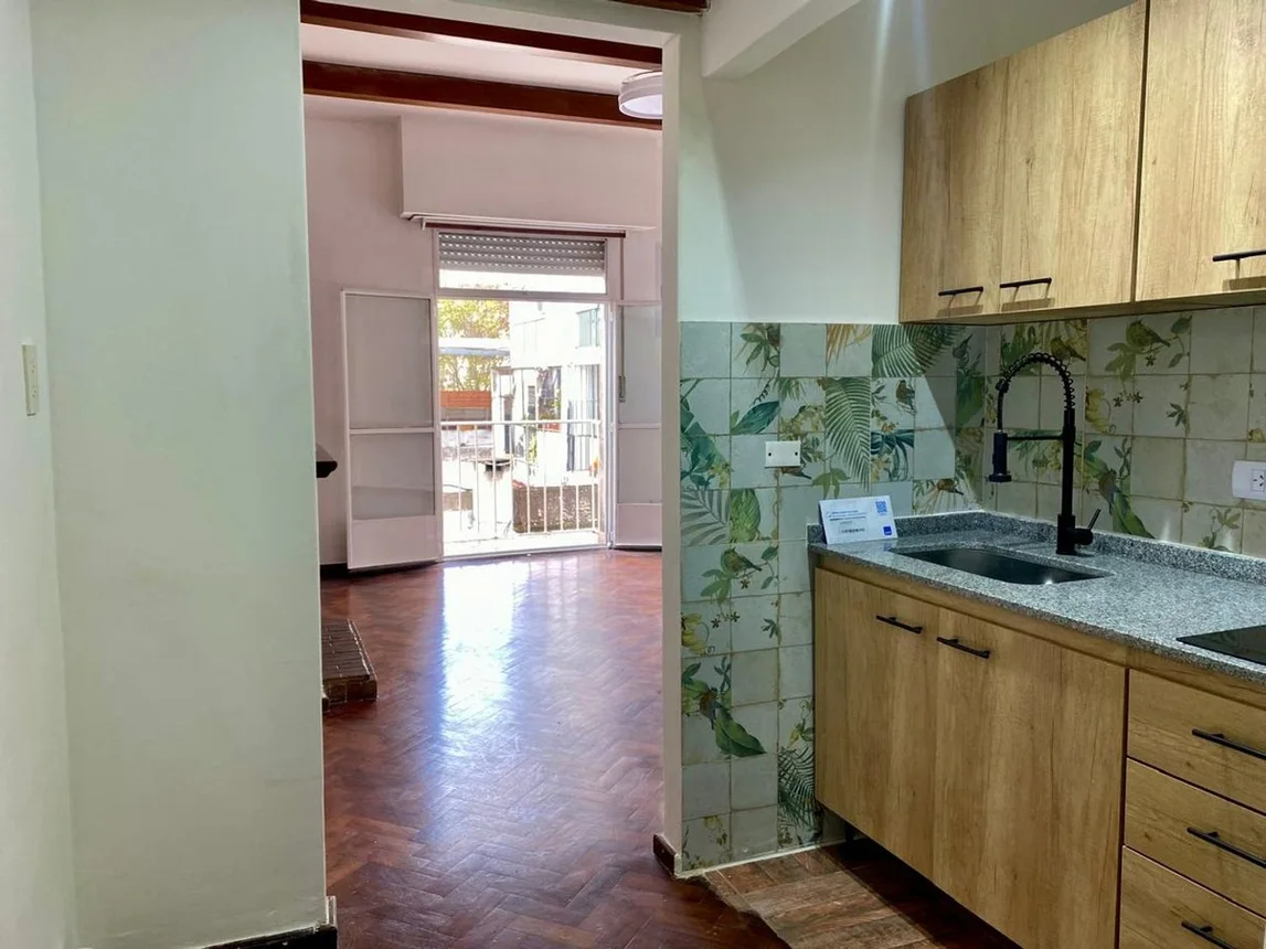 Monoambiente en venta en Constitución, Avenida Independencia 800