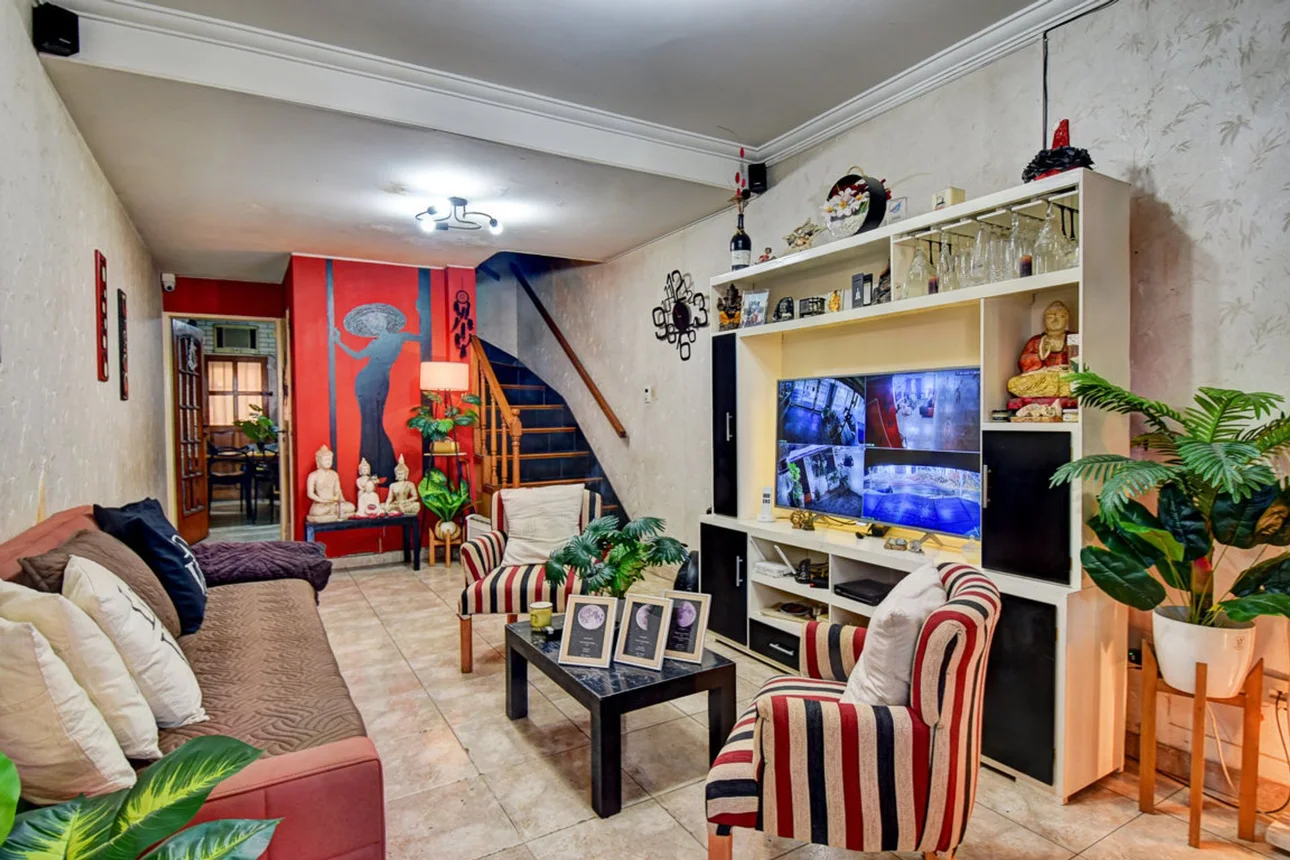Casa tríplex en venta en Villa Ballester