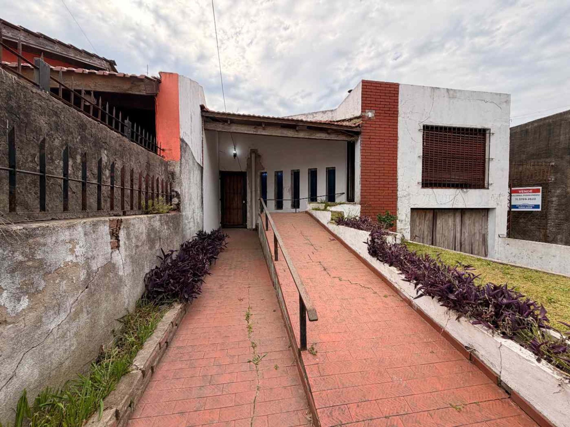 Foto 23 — VENTA CASA 3 AMB MONTE GRANDE QUINCHO COCHERA JARD