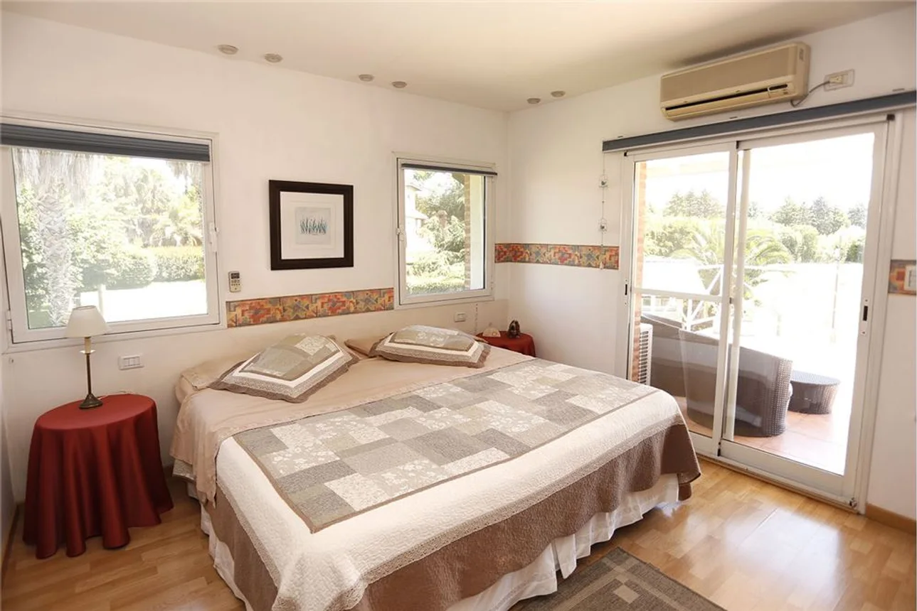 Casa en venta en Belén de Escobar, foto 2