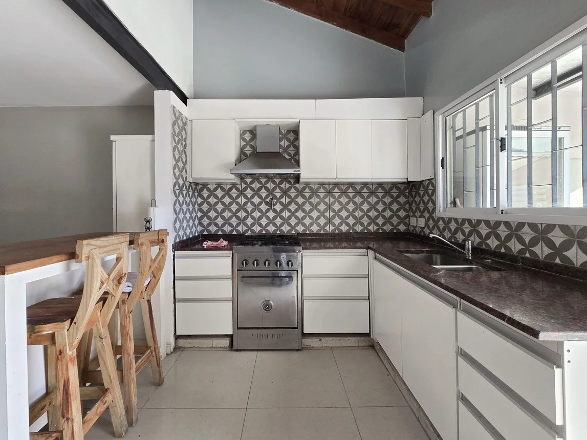 Casa en venta en Ituzaingó, foto 5