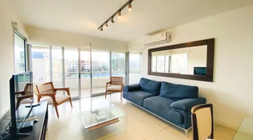 Apartamento en venta Playa Mansa 3 dormitorios