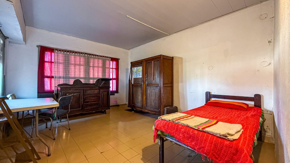 Foto 10 — VENTA Casa 2 Amb con garage + Departamento 3 Amb