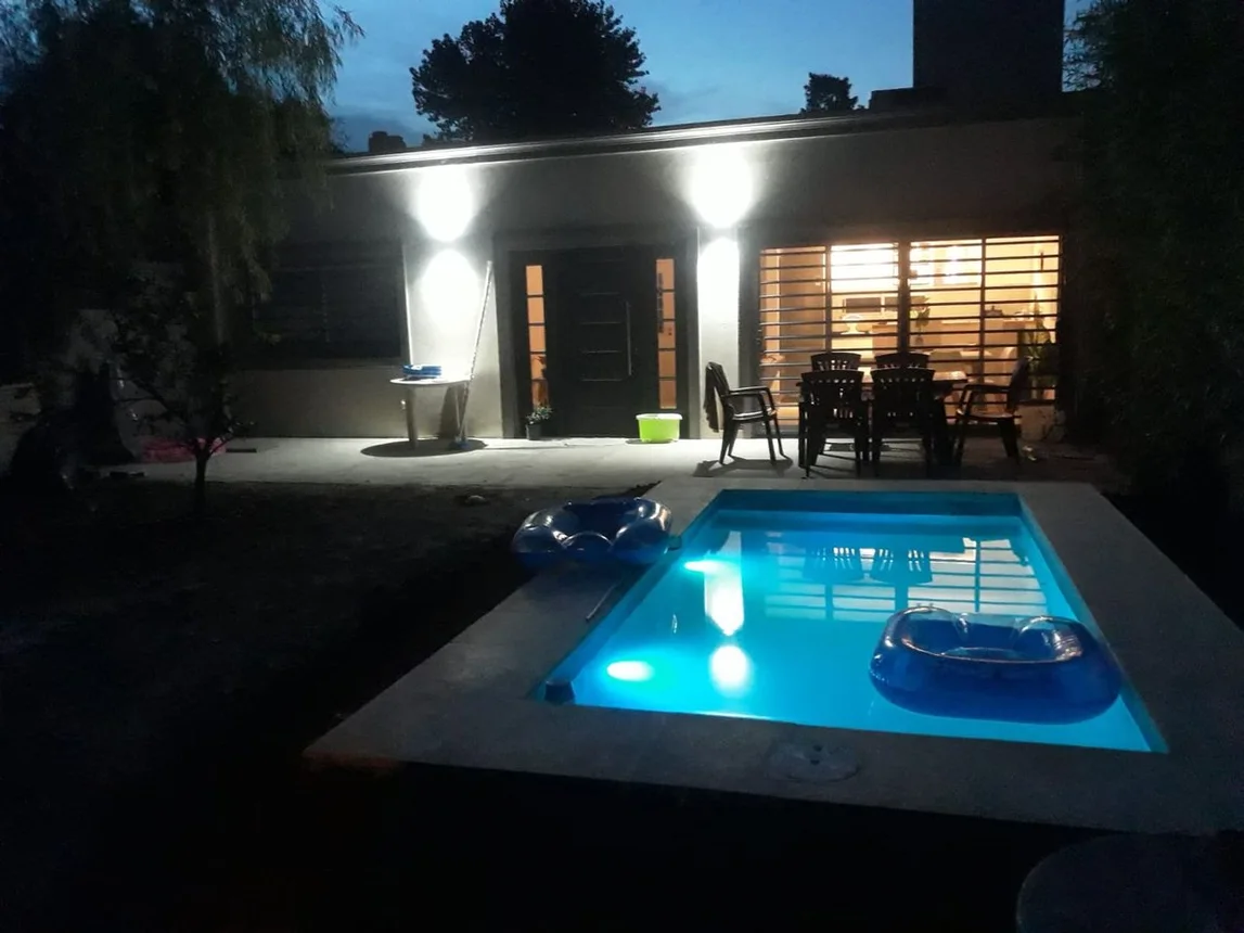 Casa en venta en Manuel Alberti, foto 2