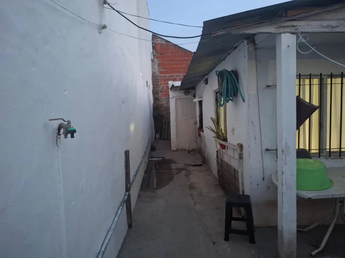 PH en venta en Lomas de Zamora, foto 2