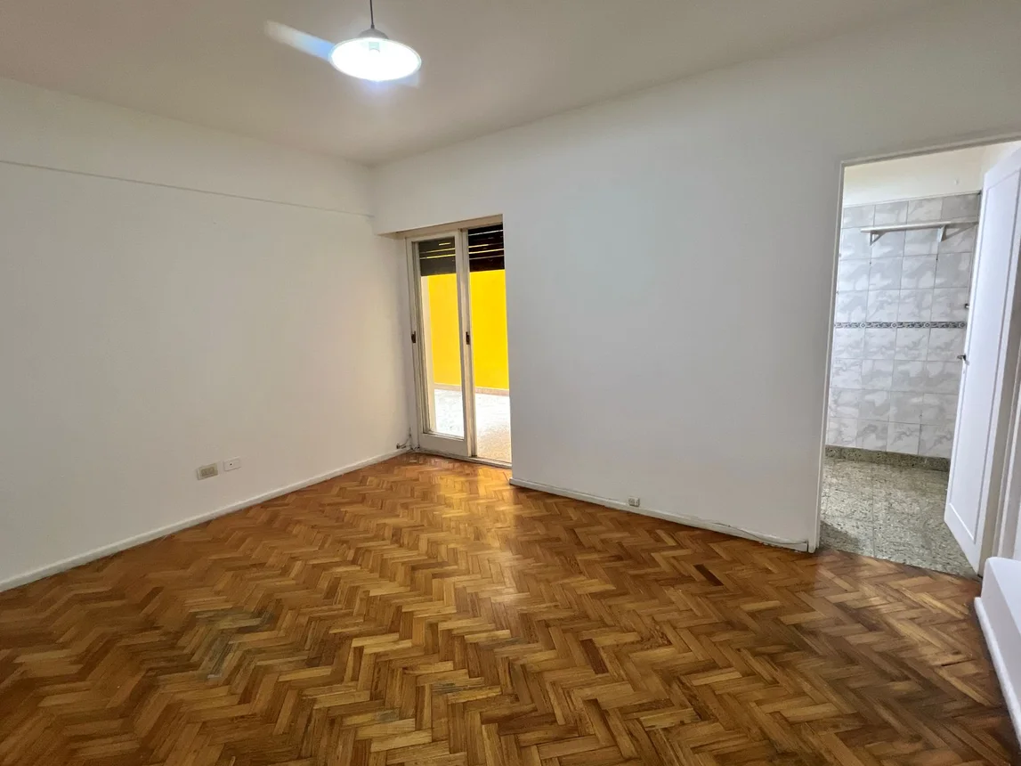 Departamento de 2 ambientes en venta en Caballito, Avenida Rivadavia 5900, foto 2