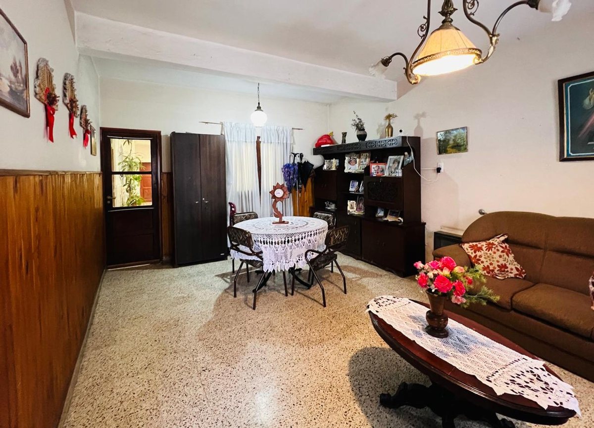CASA 5 DORMITORIOS VENTA MACROCENTRO SALTA - foto 3
