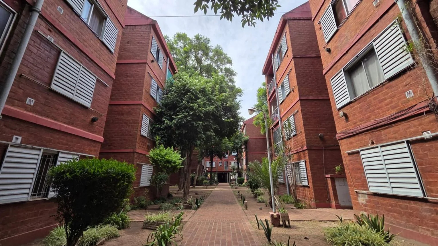 Departamento en venta en Villa Raffo, Avenida Lope de Vega 2600