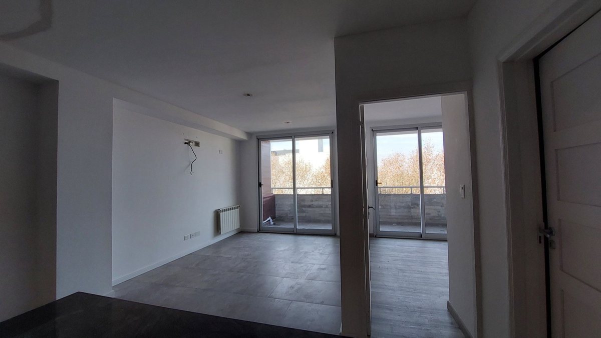 Foto 8 — Departamento Venta dos ambientes Bernal cochera