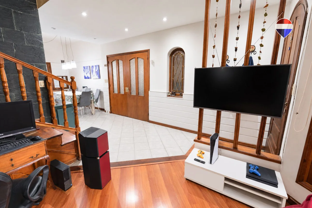 Casa de 4 ambientes en venta en Bernal Oeste, Pampa 1000, foto 5