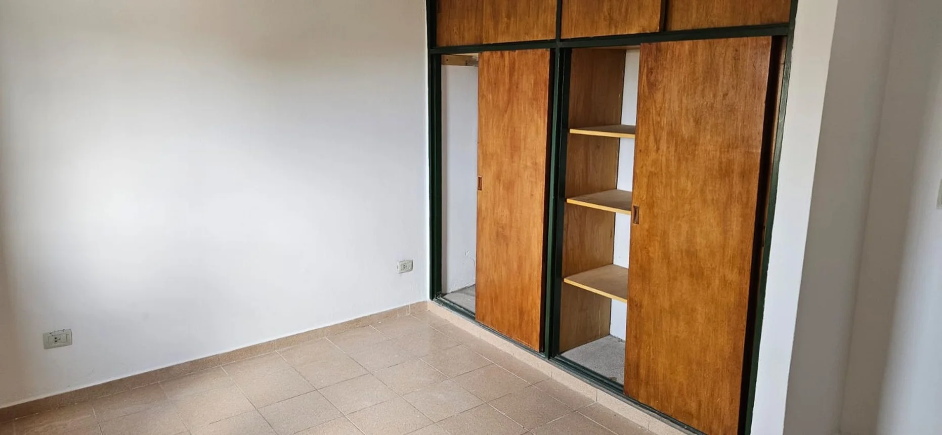 Departamento de 2 ambientes en alquiler en Córdoba, Bernardo de Irigoyen 1100, foto 3