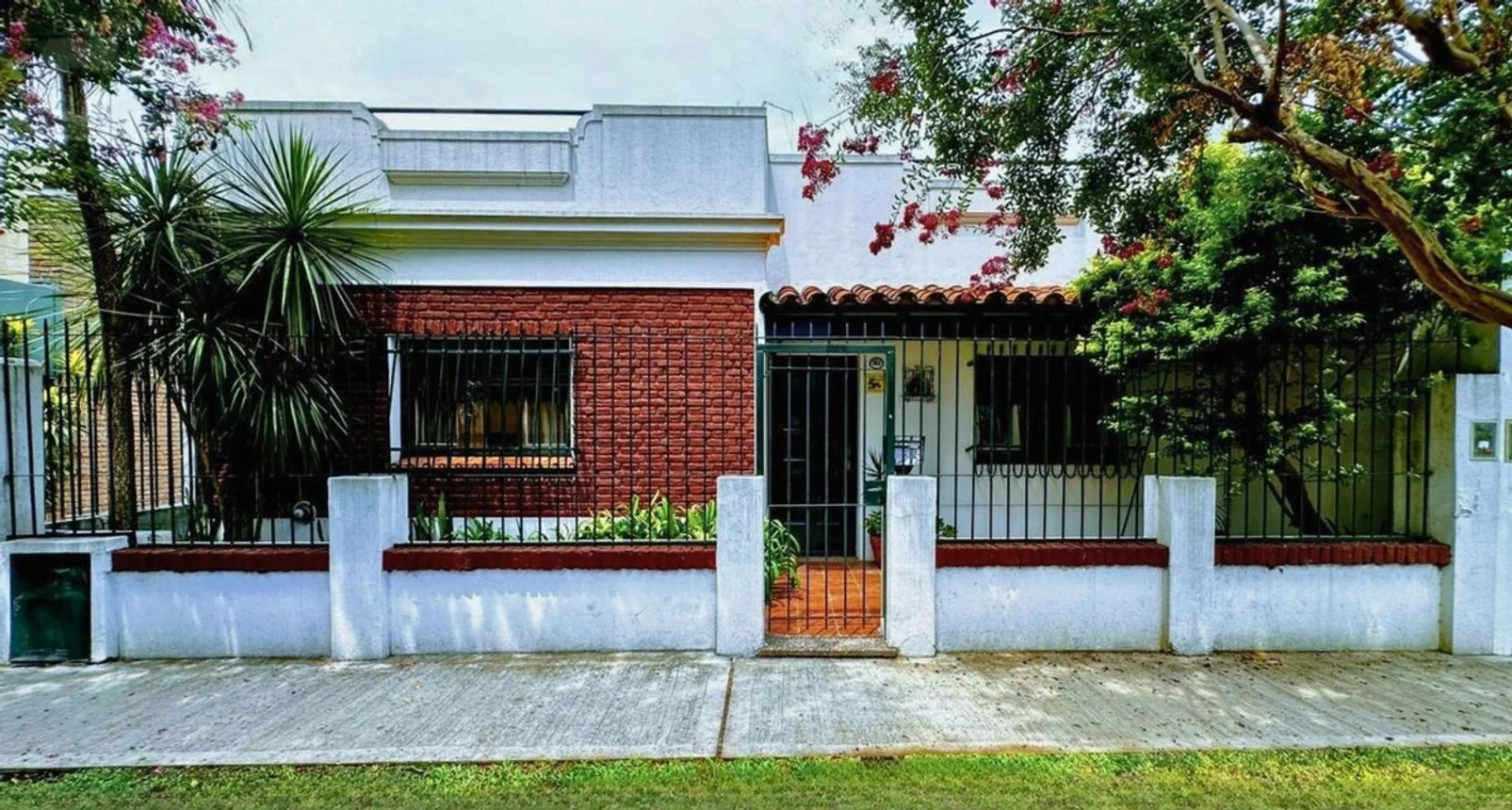 Casa en venta en Morón, foto 2