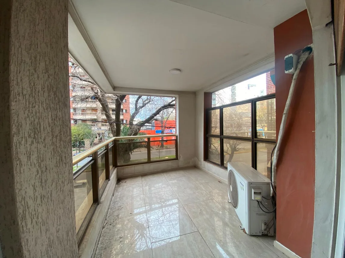 Departamento en venta en La Plata, foto 3