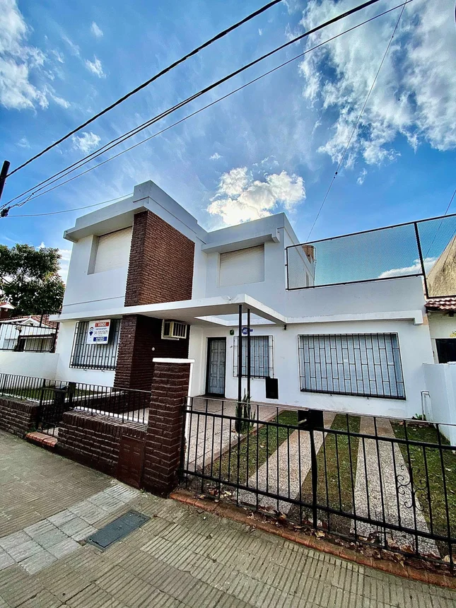 Casa dúplex en venta en Rosario