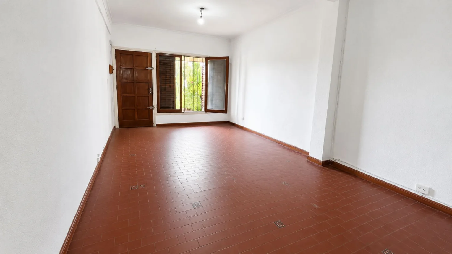 Casa dúplex de 3 ambientes en venta en Mar del Plata, Carasa 3100, foto 2