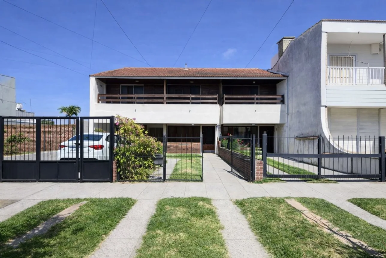 Casa dúplex de 3 ambientes en venta en Mar del Plata, Carasa 3100, foto 3