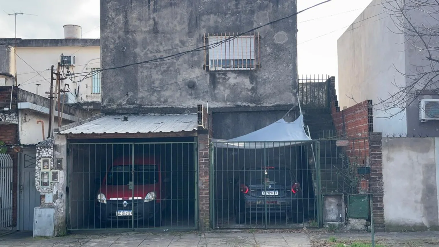 Casa de 4 ambientes en venta en Aldo Bonzi, Juncal 900