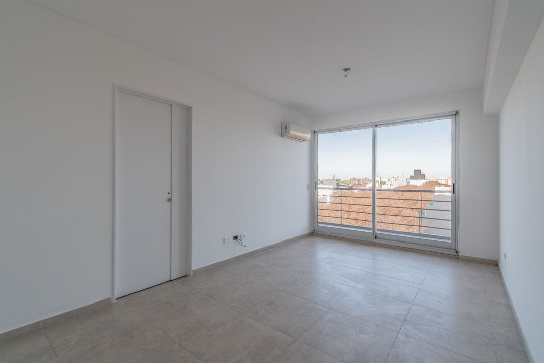 Departamento 2 Ambientes Venta Colegiales Luminoso