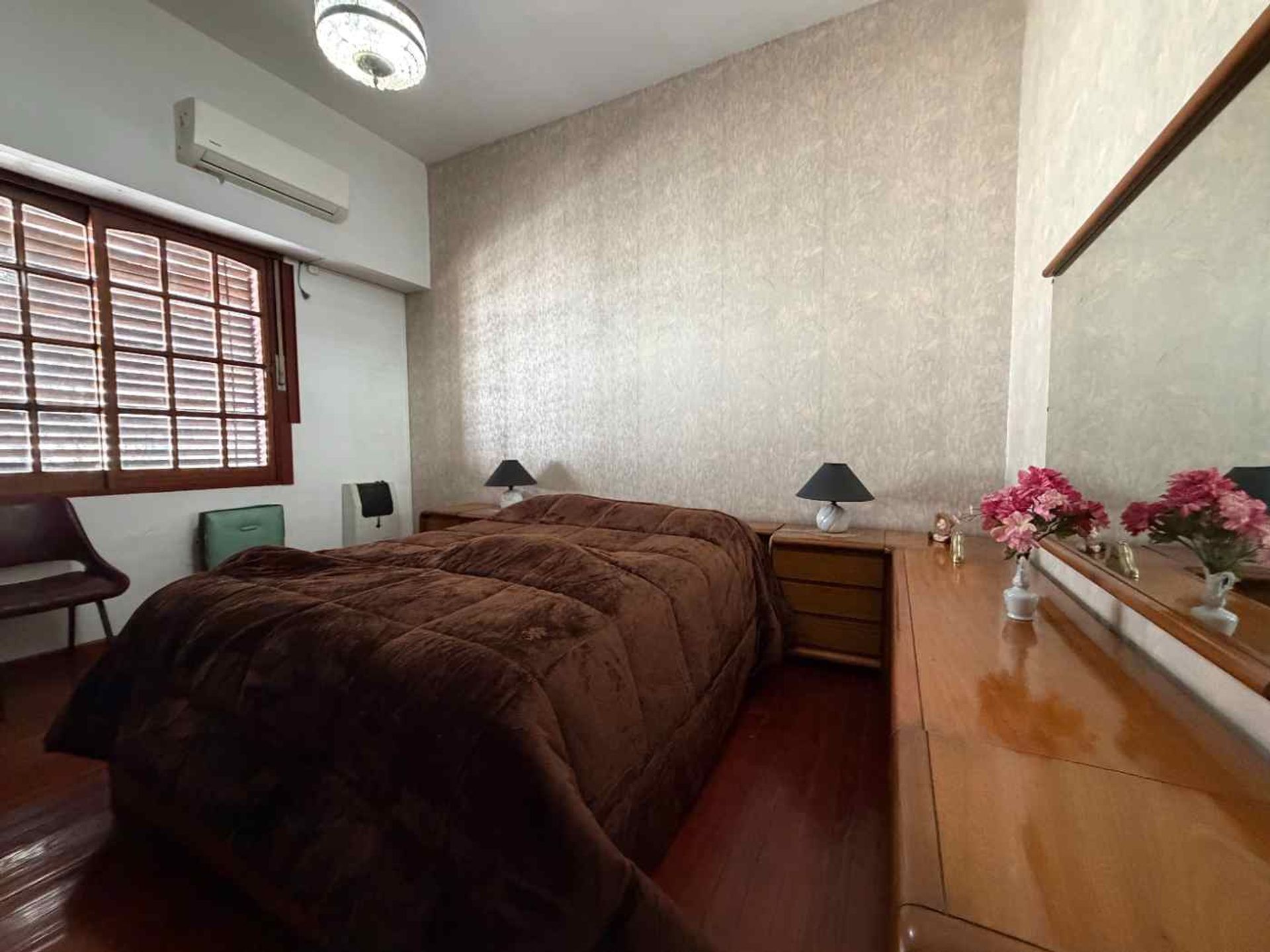Foto 24 — VENTA CASA 3 AMB LINIERS CON PATIO Y DEPENDENCIA
