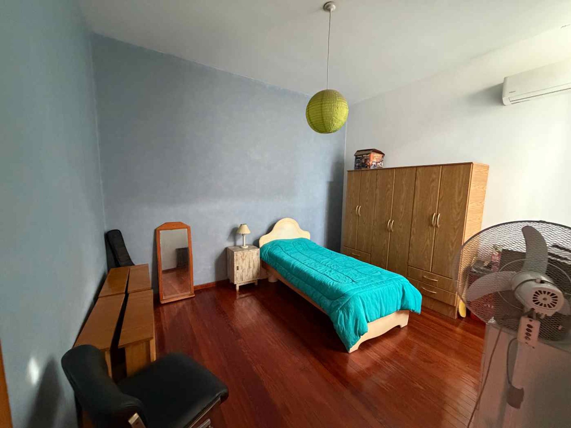 Foto 10 — VENTA CASA 3 AMB LINIERS CON PATIO Y DEPENDENCIA