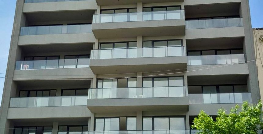 VENTA 1 /2 AMB A ESTRENARBALCON AMENITIES COGHLAN