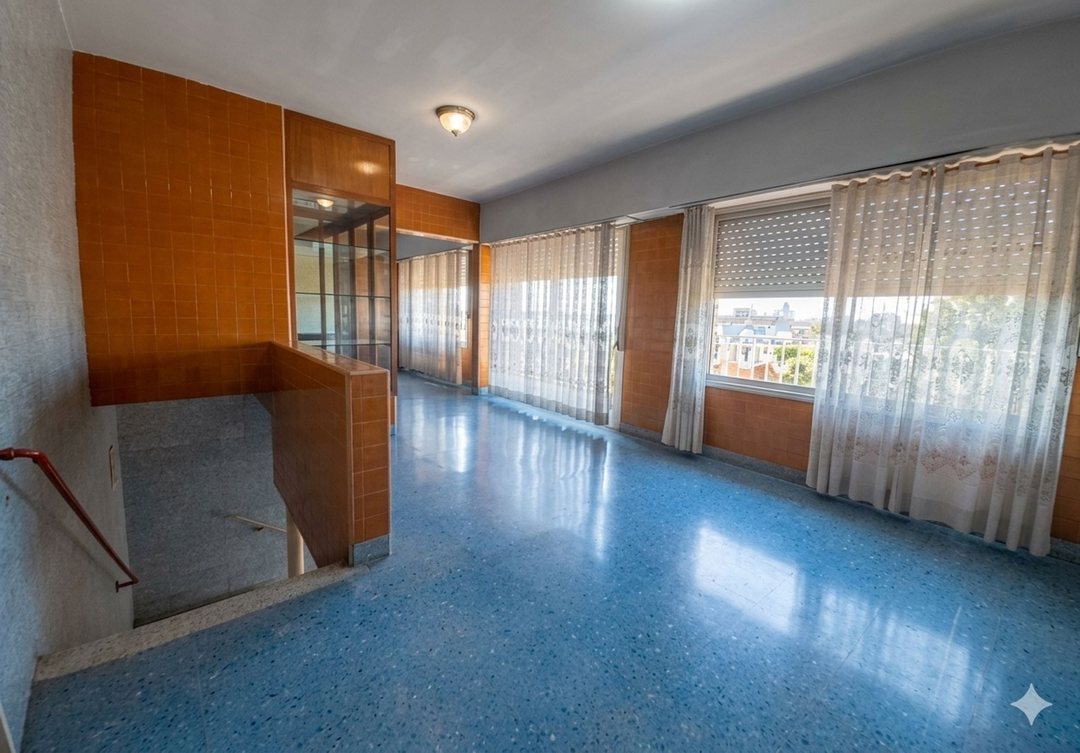 VENTA CASA 5 AMBIENTES LAFERRERE