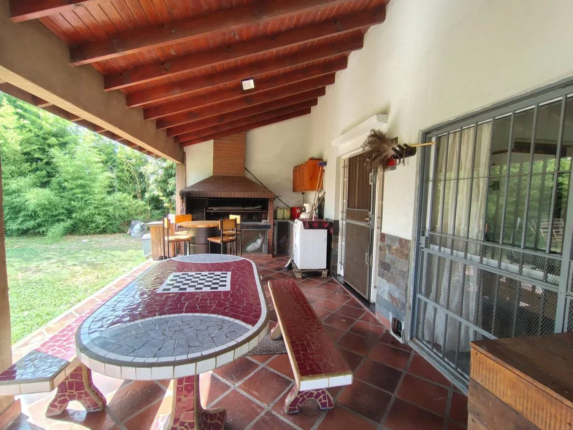 Casa de 4 ambientes en venta en Florencio Varela, Calle 1379 1100, foto 5