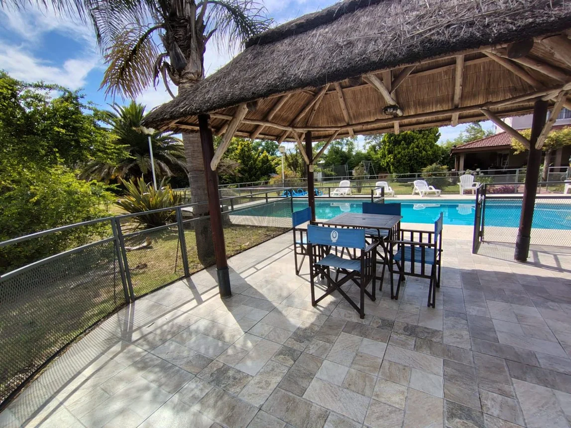 Casa de 4 ambientes en venta en Florencio Varela, Calle 1379 1100, foto 4