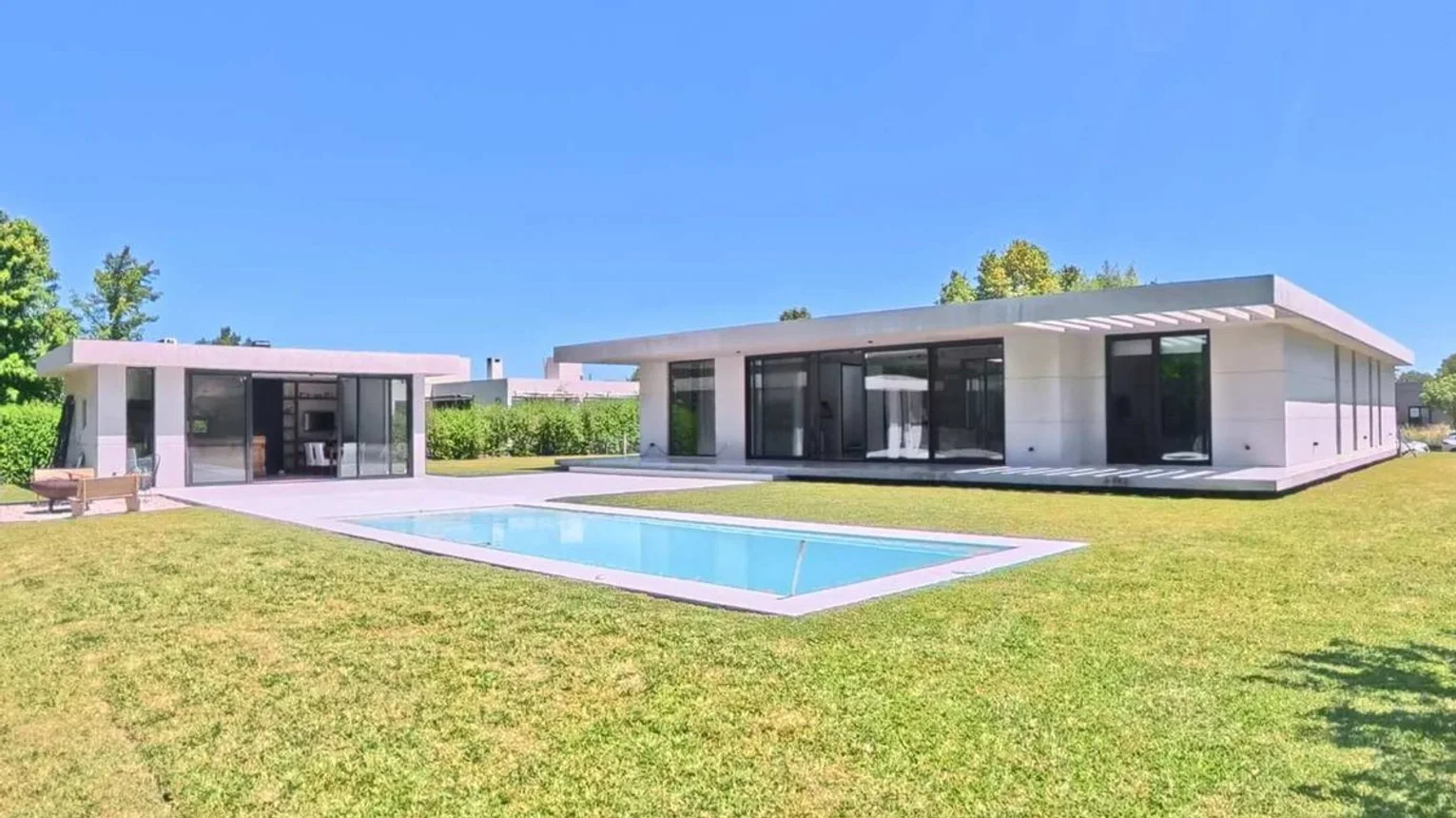 Casa en venta en Pilar