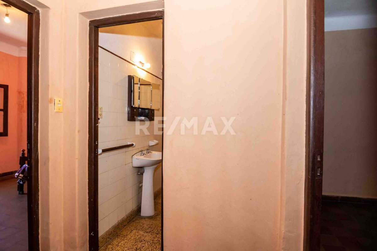 CASA EN VENTA MACROCENTRO 4 DORMITORIOS - foto 11