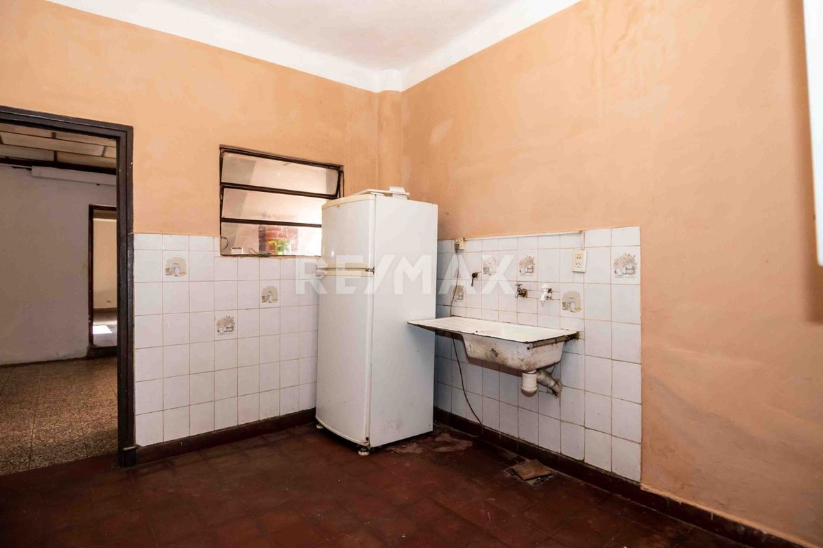 CASA EN VENTA MACROCENTRO 4 DORMITORIOS - foto 7