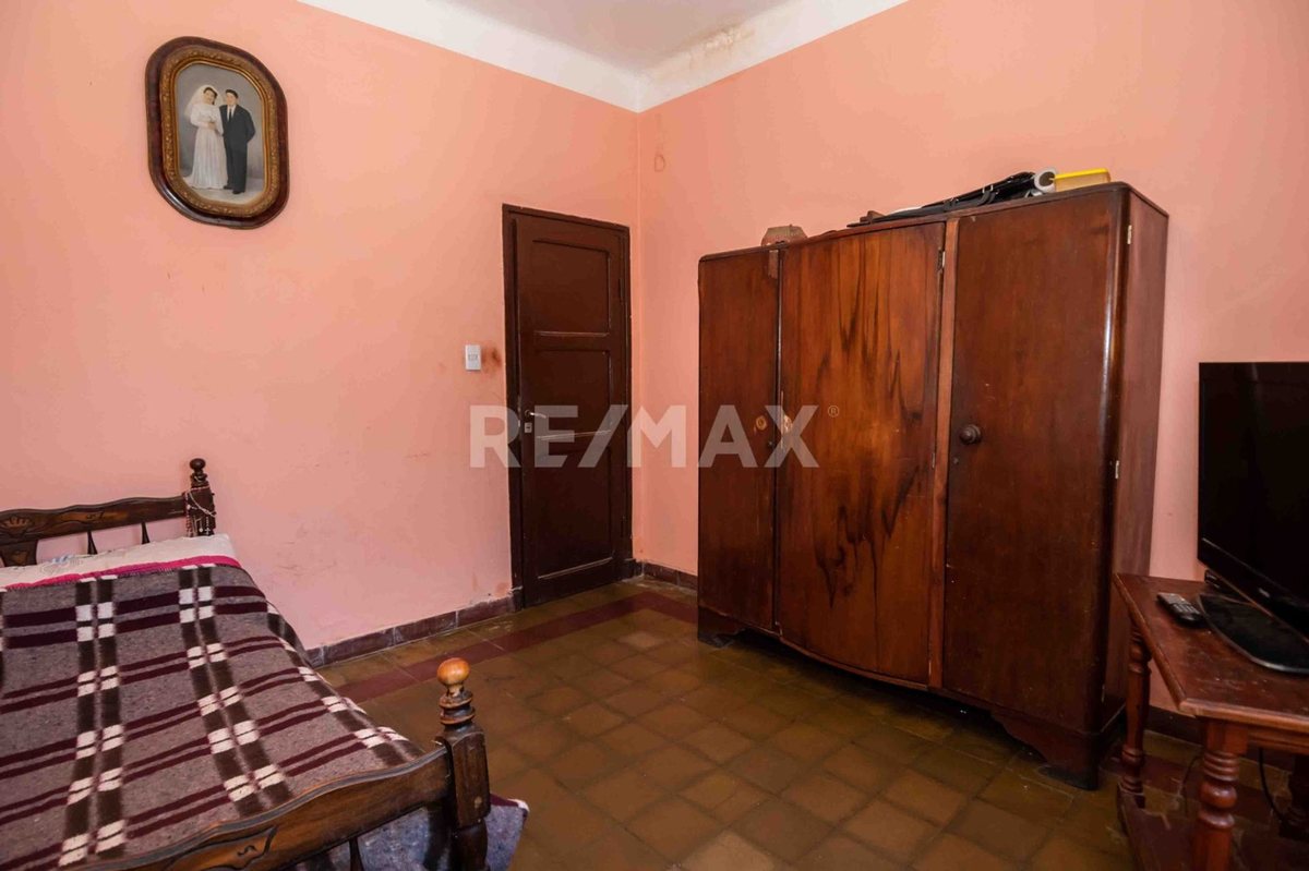CASA EN VENTA MACROCENTRO 4 DORMITORIOS - foto 9