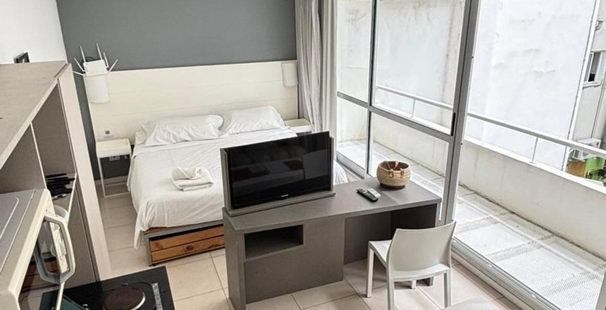 Monoambiente Venta Monserrat Balcón Equipado