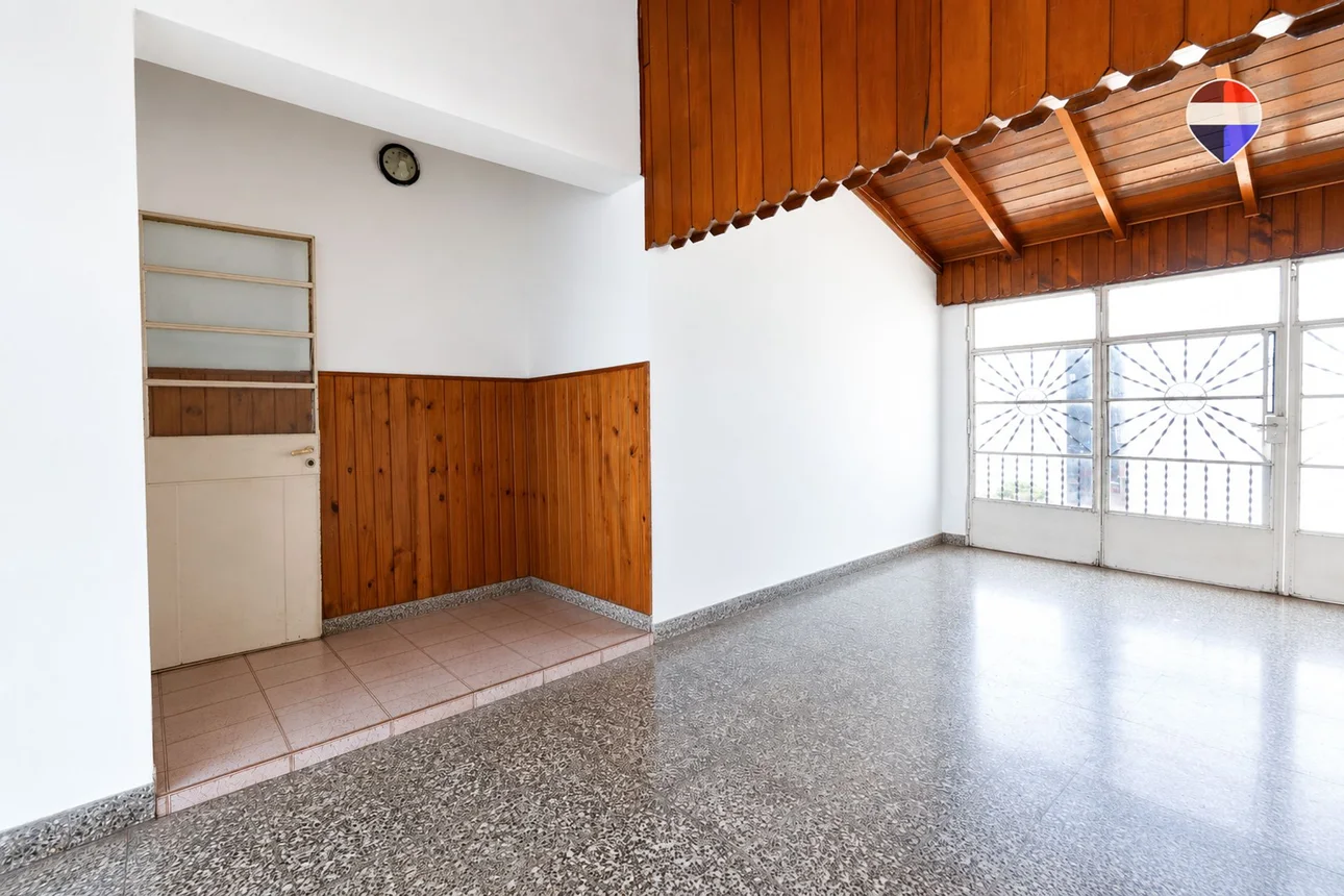 Casa de 4 ambientes en venta en Banfield, Boulogne Sur Mer 2100, foto 3
