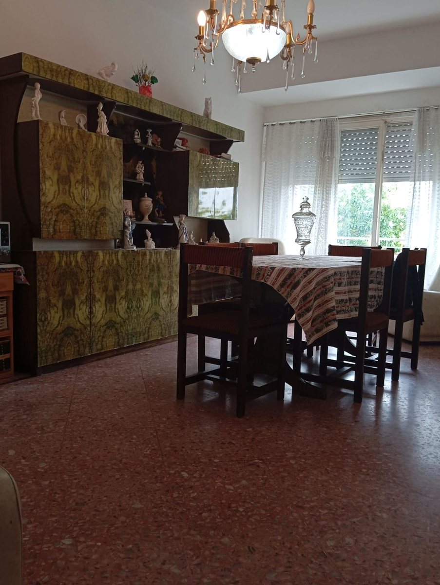 Venta PH 4 ambientes + cochera en Lanus Este OPORT