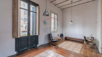 VENTA DE CASA DE ALTOS PH DOS DORMITORIOS POCITOS