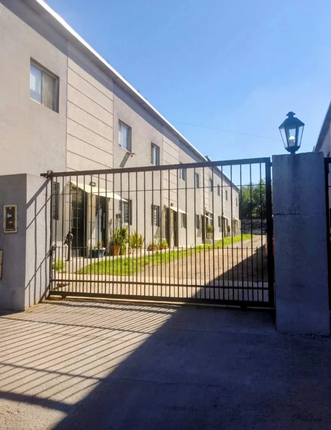 Dúplex en venta en Los Polvorines, Jose Maria Martinez 2500