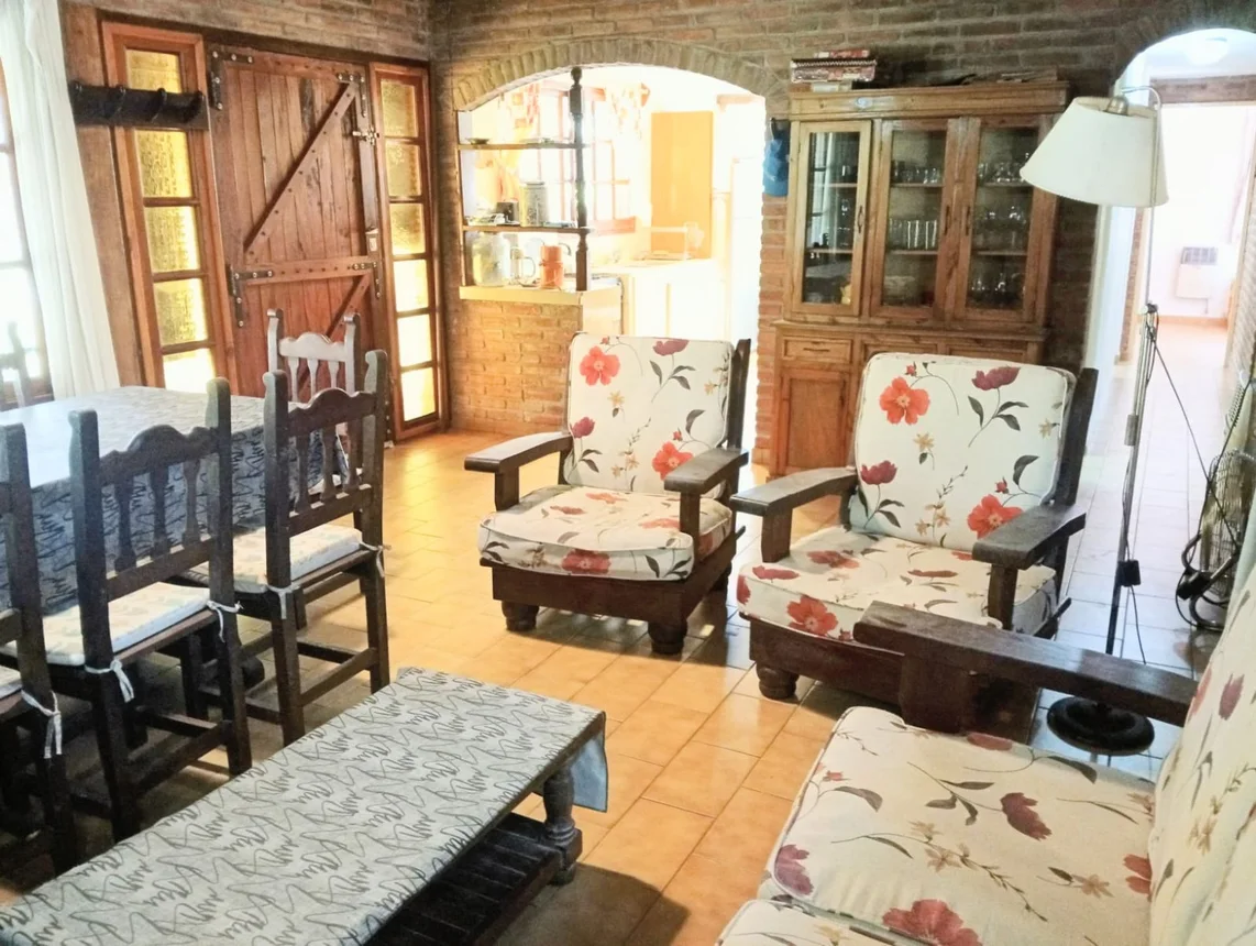 Casa en venta en Pinamar, foto 3