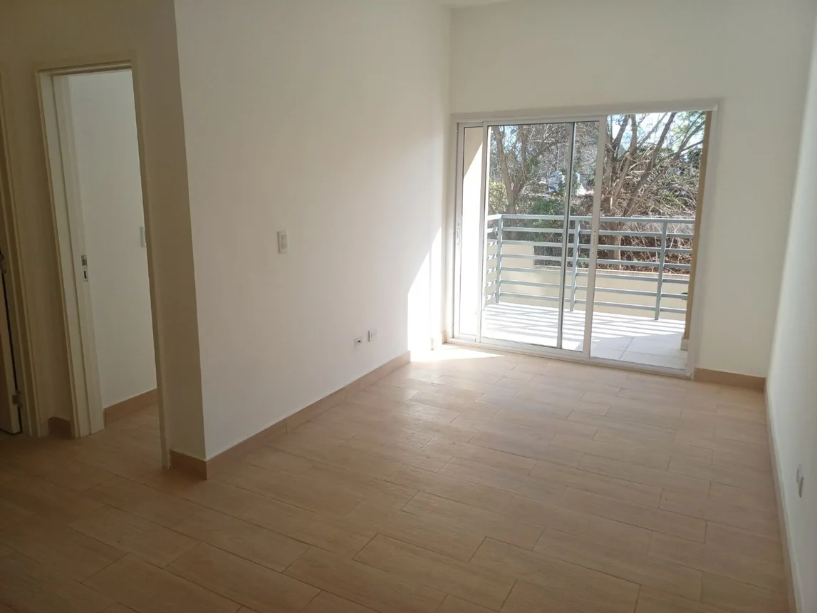 Departamento de 2 ambientes en venta en Moreno, Adolfo Alsina 100