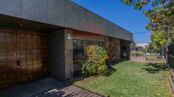 VENTA GRAN CASA BUCEO 3DORM CON BARBACOA Y PISCINA