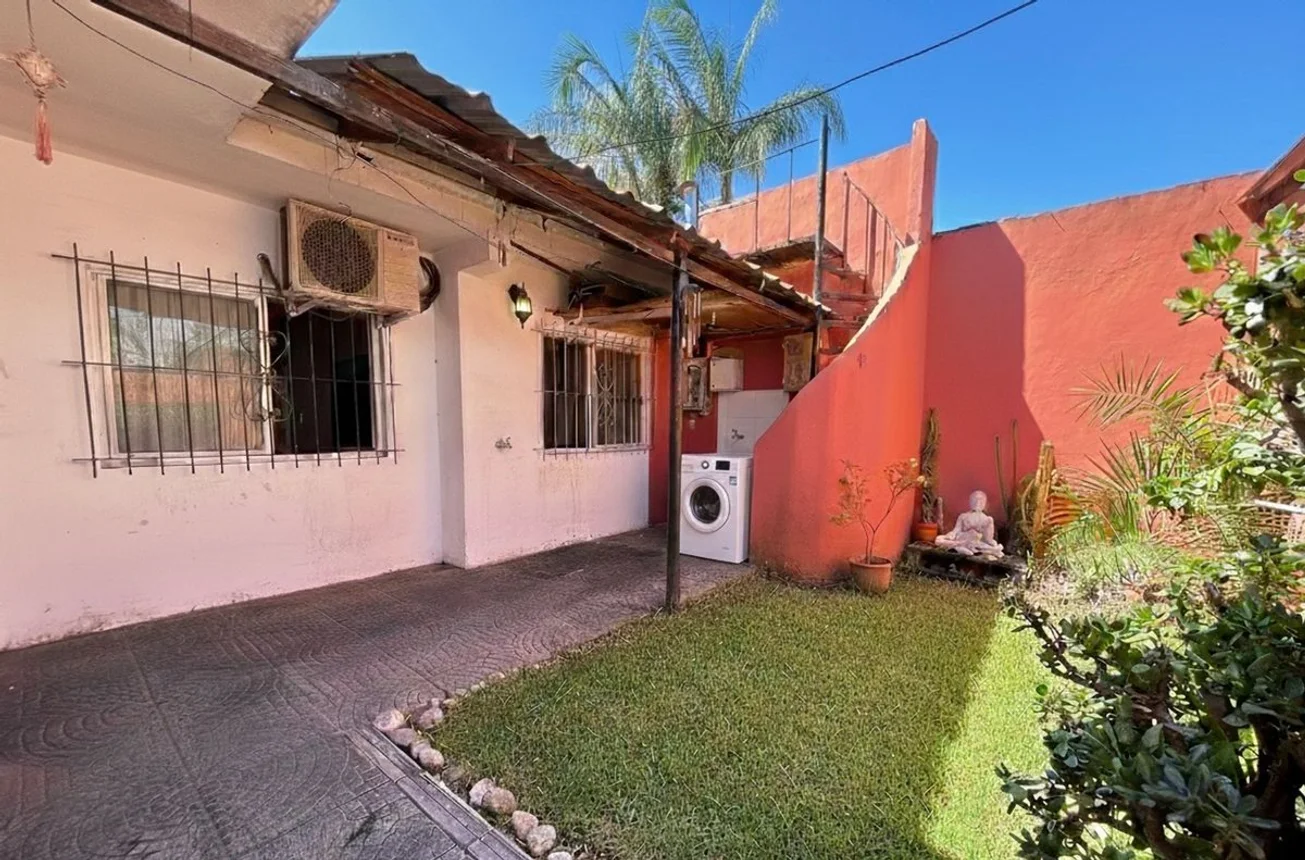 PH de 3 ambientes en venta en Castelar, Chenaut 800, foto 3