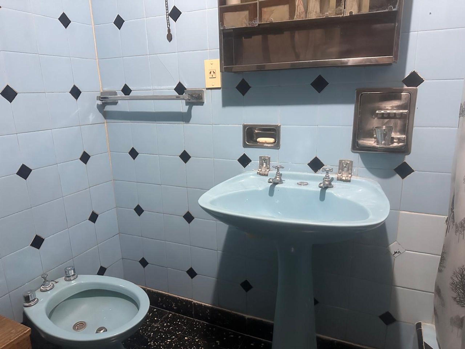 CASA EN VENTA O PERMUTA AV. SAN MARTIN AL 2200 - foto 8