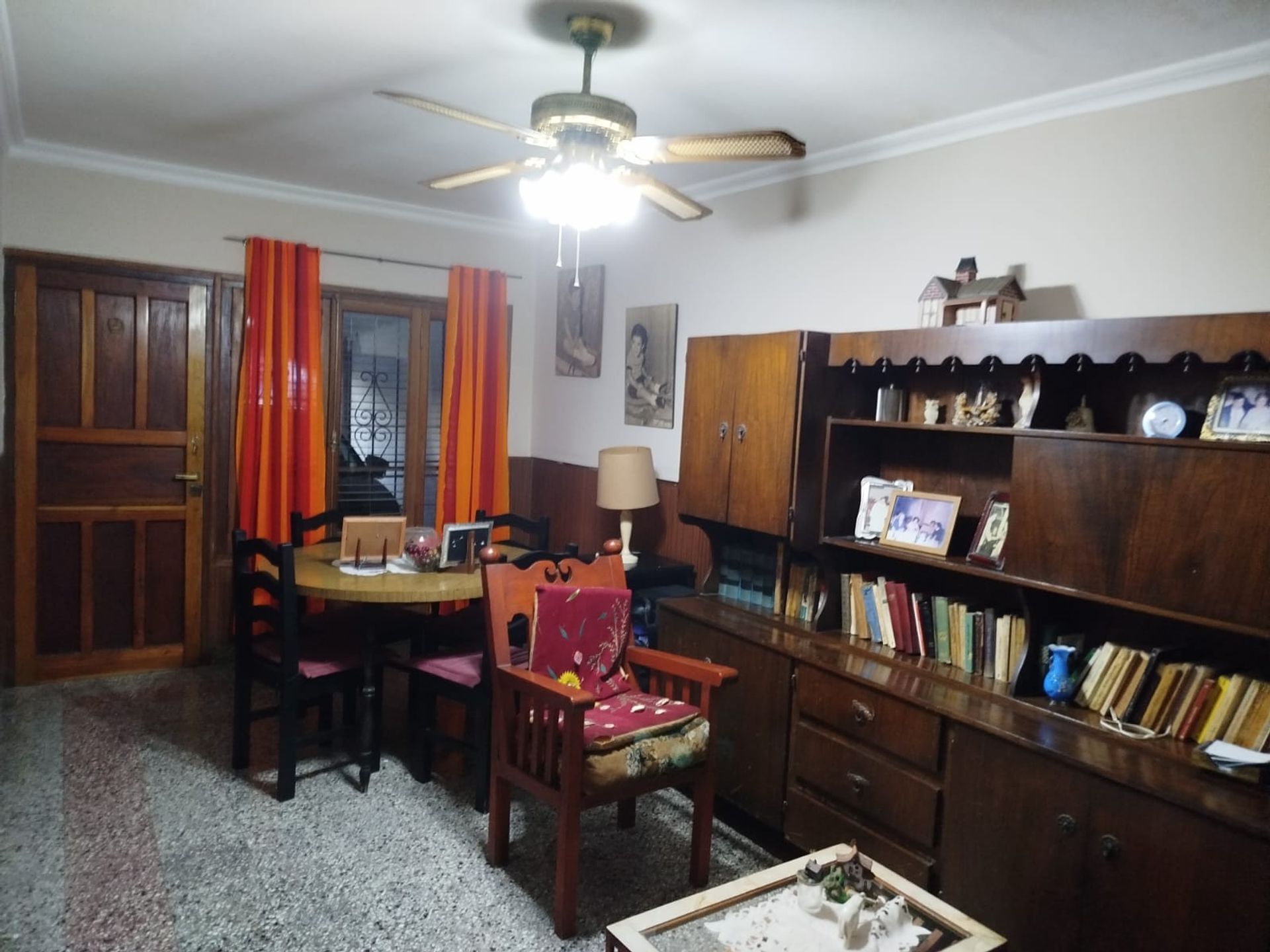 CASA EN VENTA O PERMUTA AV. SAN MARTIN AL 2200 - foto 2