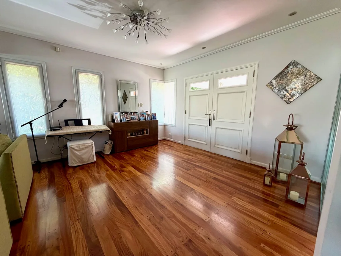 Casa de 4 ambientes en venta en Quilmes, Cevallos 1000, foto 2