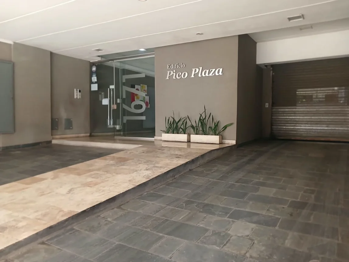 Monoambiente en venta en Núñez, Pico 1600