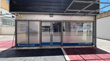 VENTA LOCAL COMERCIAL EN EL CENTRO DE CORDOBA