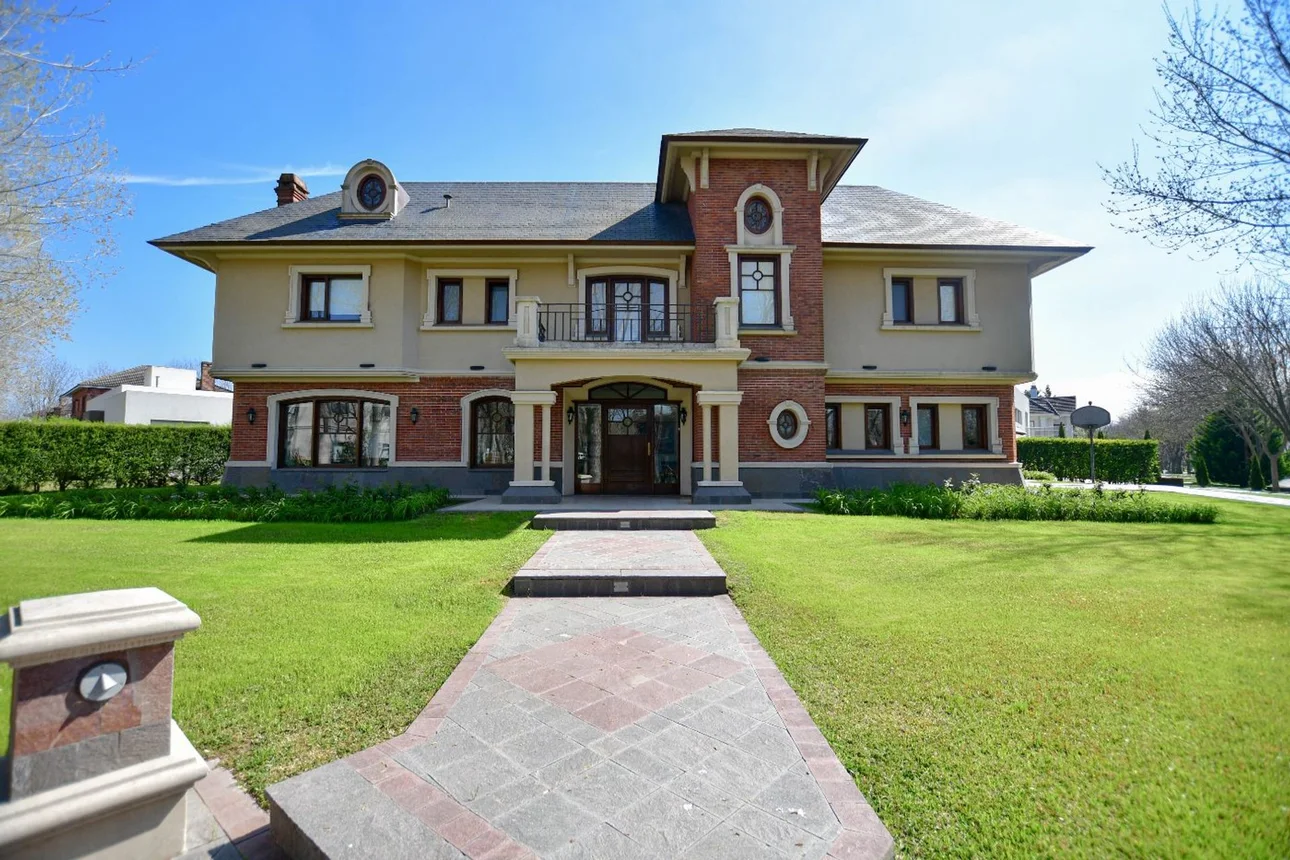 Casa en venta en City Bell, foto 2