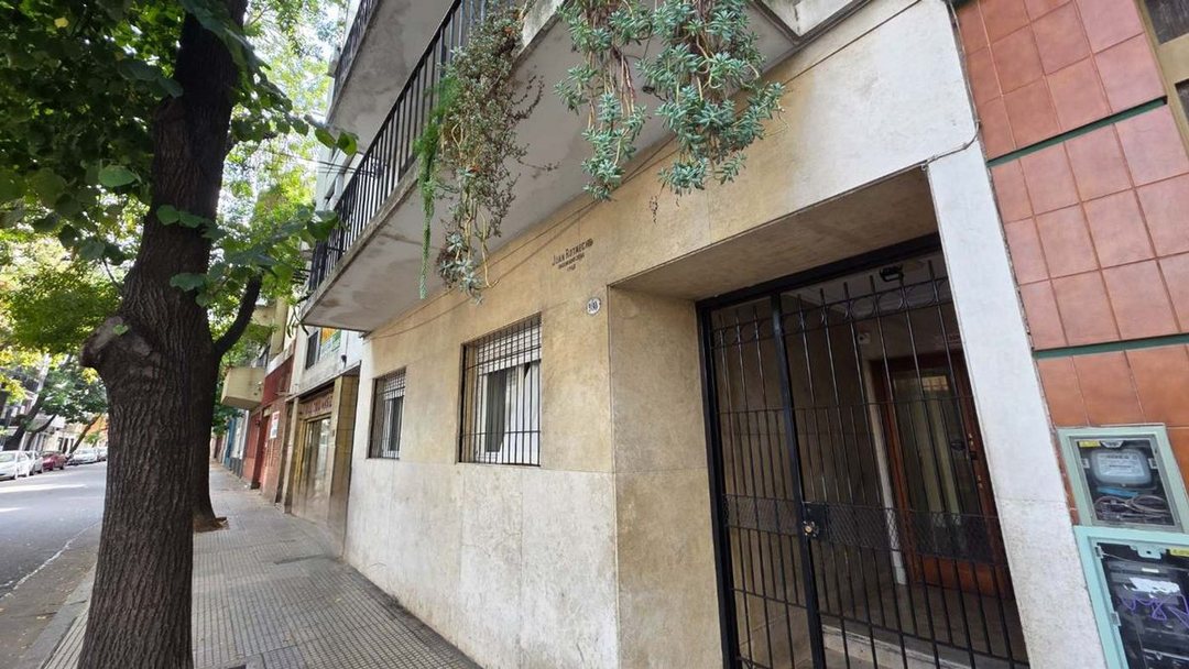 DEPARTAMENTO VENTA MONSERRAT 3AMB PATIO APTO CRED