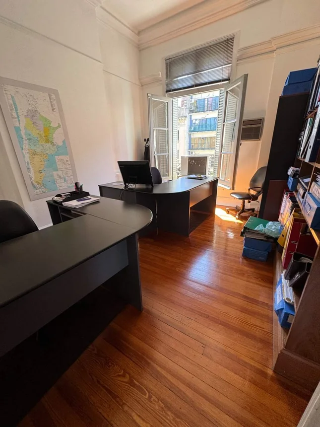 Departamento de 5 ambientes en alquiler en Monserrat, Avenida Belgrano 500, foto 5