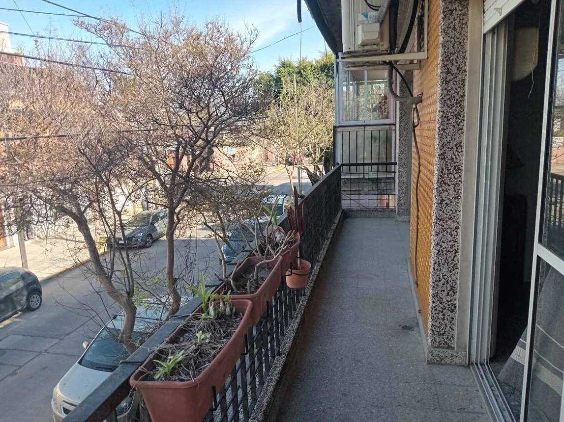 PH de 3 ambientes en venta en Parque Avellaneda, Medina 1600